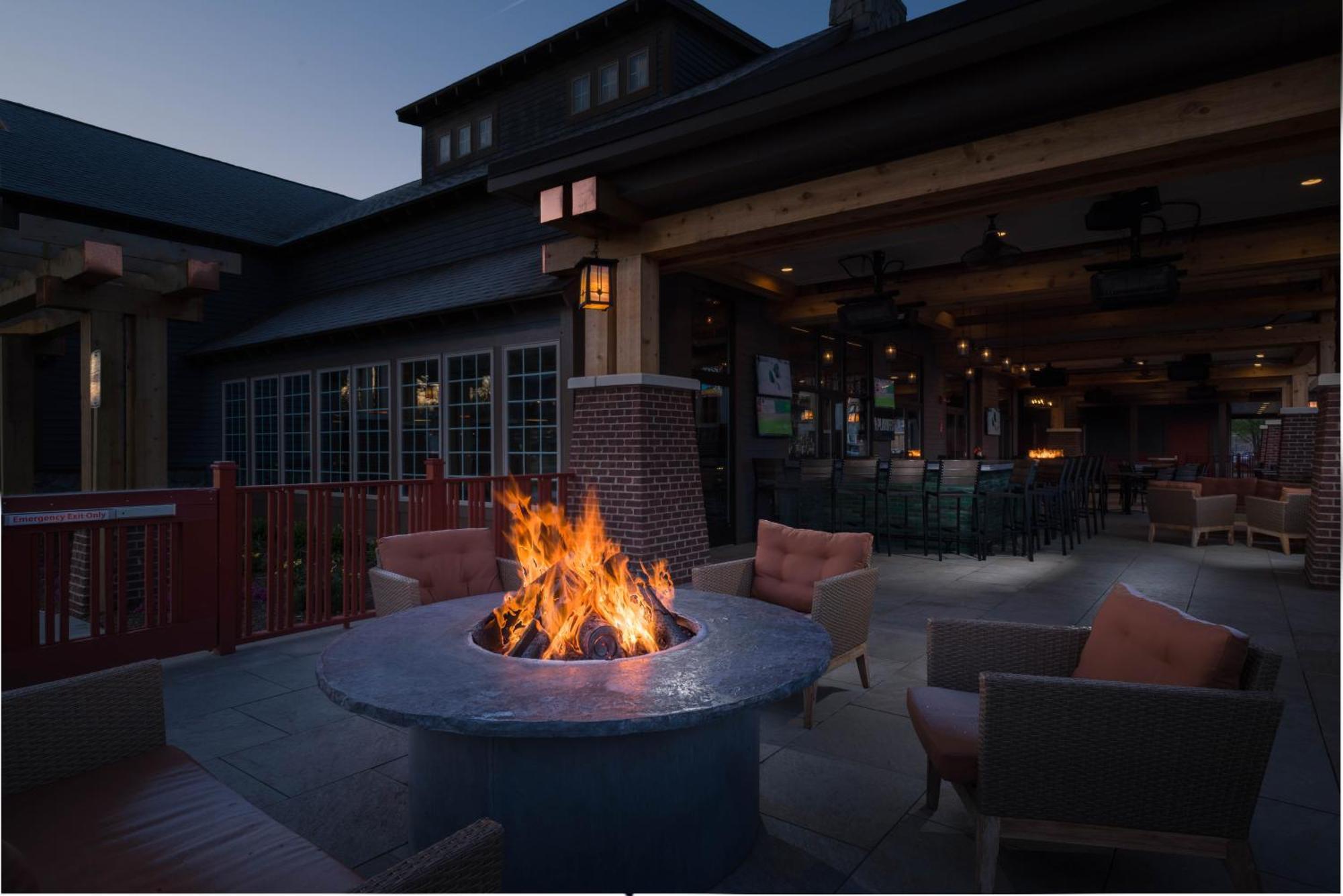 The Craftsman Inn & Suites Fayetteville Exteriér fotografie
